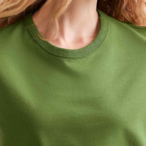 Detalhe - Blusa Hering Feminina Básica Brasil 4Hfp Verde Folha