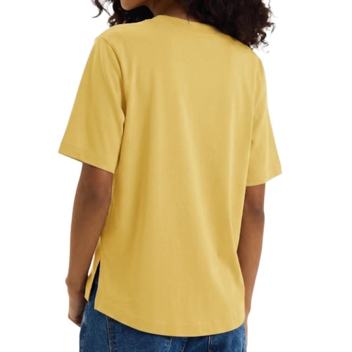 Detalhe - Blusa Hering Feminina Manga Curta Decote V K61E Amarelo