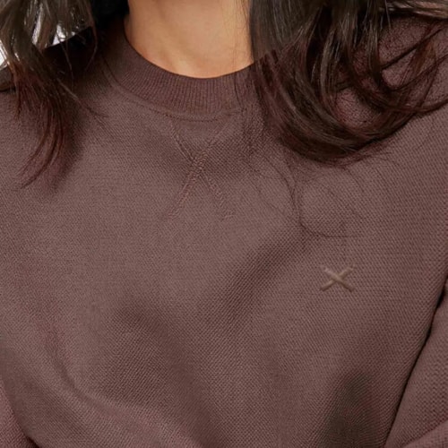 Detalhe - Blusa Hering Malha Piquet Fechada 06Re Marrom Inverno