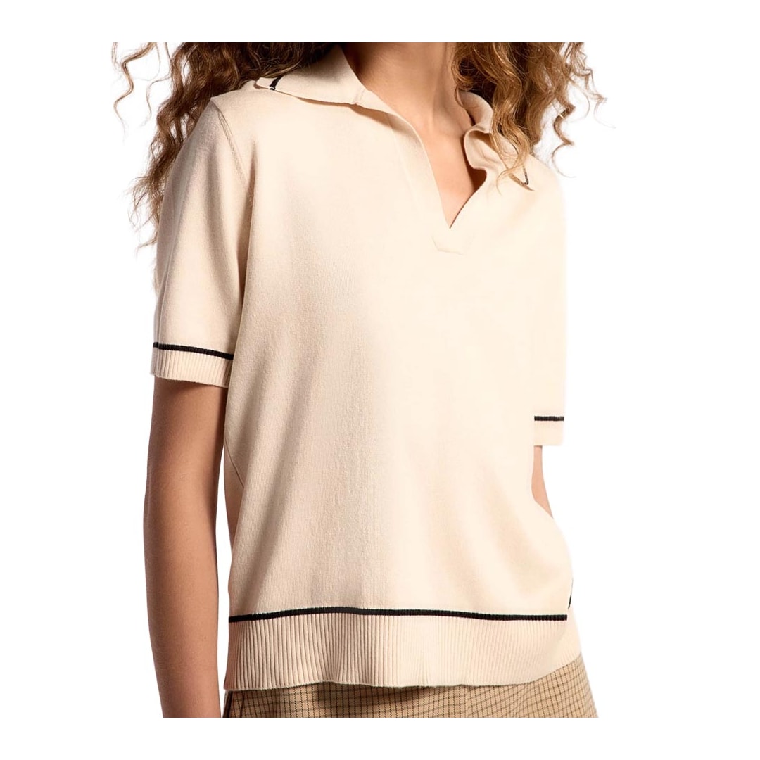 Blusa Hering Polo Em Tricô Leve Feminina K6ny Bege Blusa Hering Polo Em Tricô Leve Feminina K6ny Bege