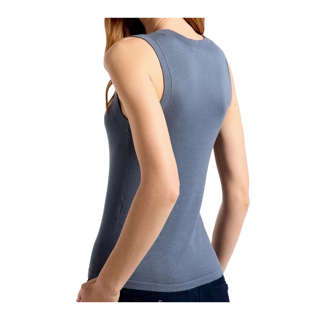 Blusa Hering Sem Manga Decote U Em Tricô K5AG Cinza Chumbo