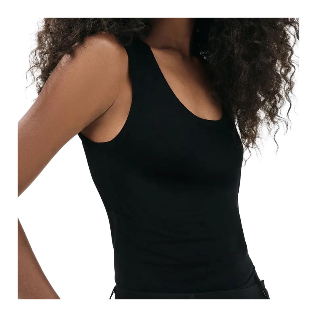 Blusa Hering Sem Manga Decote U Em Tricô K5ag Preto N10si Blusa Hering Sem Manga Decote U Em Tricô K5ag Preto N10si