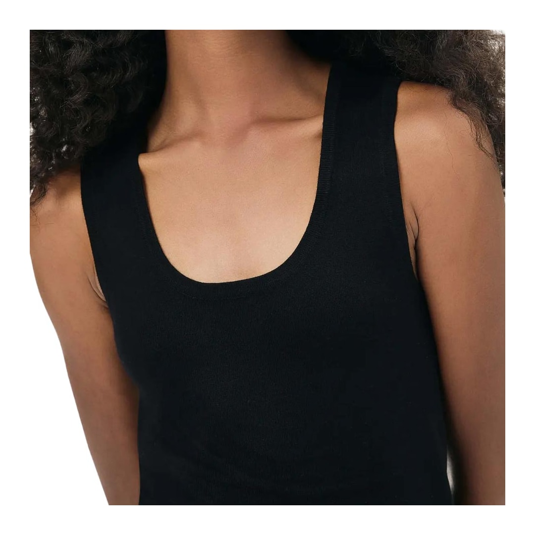 Blusa Hering Sem Manga Decote U Em Tricô K5ag Preto N10si Blusa Hering Sem Manga Decote U Em Tricô K5ag Preto N10si