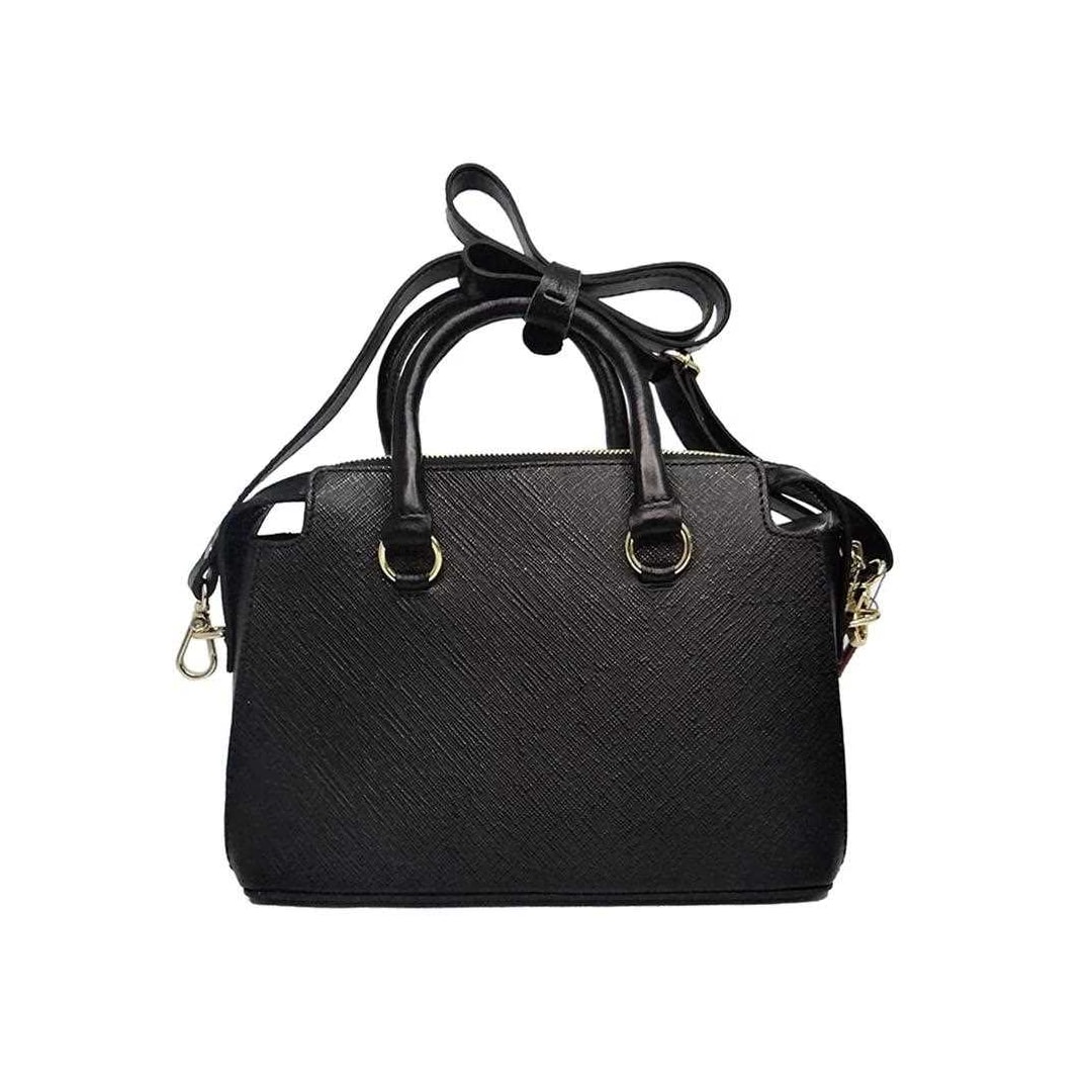 Bolsa Classe Feminina Tiracolo De Couro 2252 Preto Fosco Bolsa Classe Feminina Tiracolo De Couro 2252 Preto Fosco