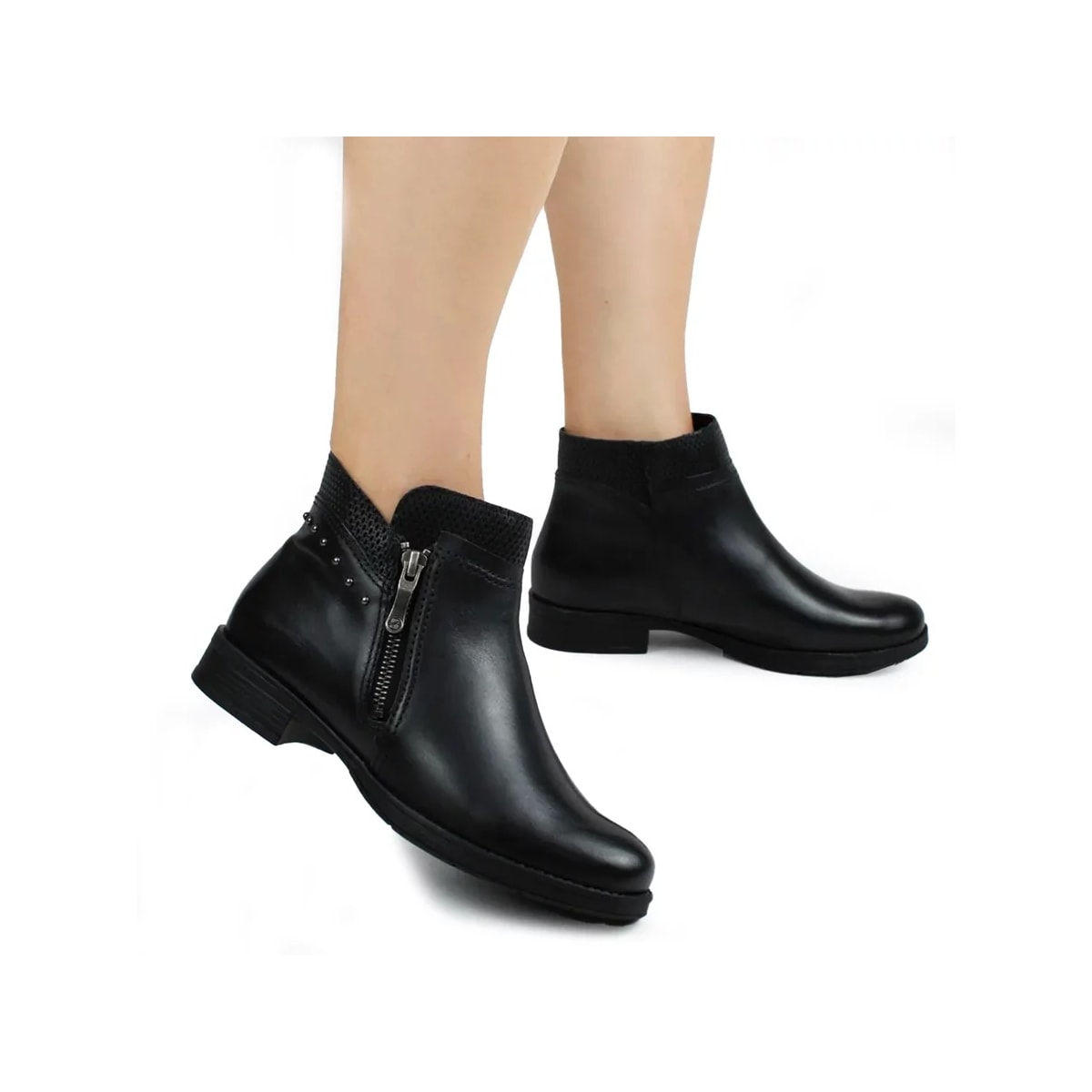 Bota Bottero Couro Cano Curto 361701 Preto Bota Bottero Couro Cano Curto 361701 Preto