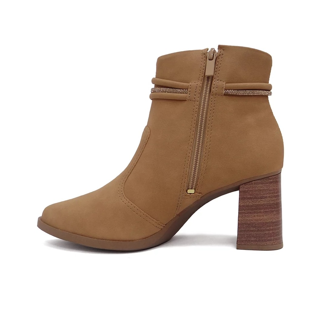 Bota Dakota Cano Curto Feminino G9901 Camelo Bota Dakota Cano Curto Feminino G9901 Camelo