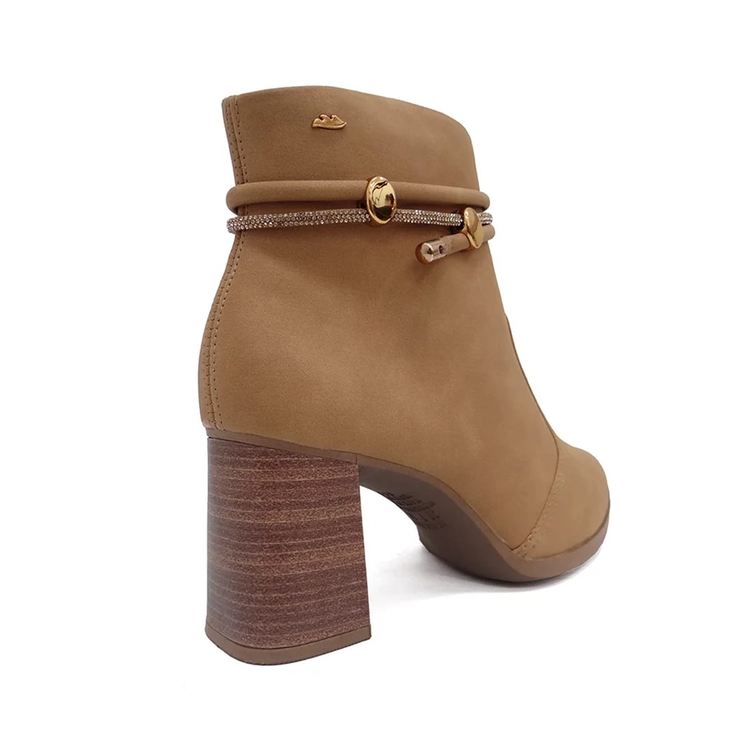 Bota Dakota Cano Curto Feminino G9901 Camelo Bota Dakota Cano Curto Feminino G9901 Camelo
