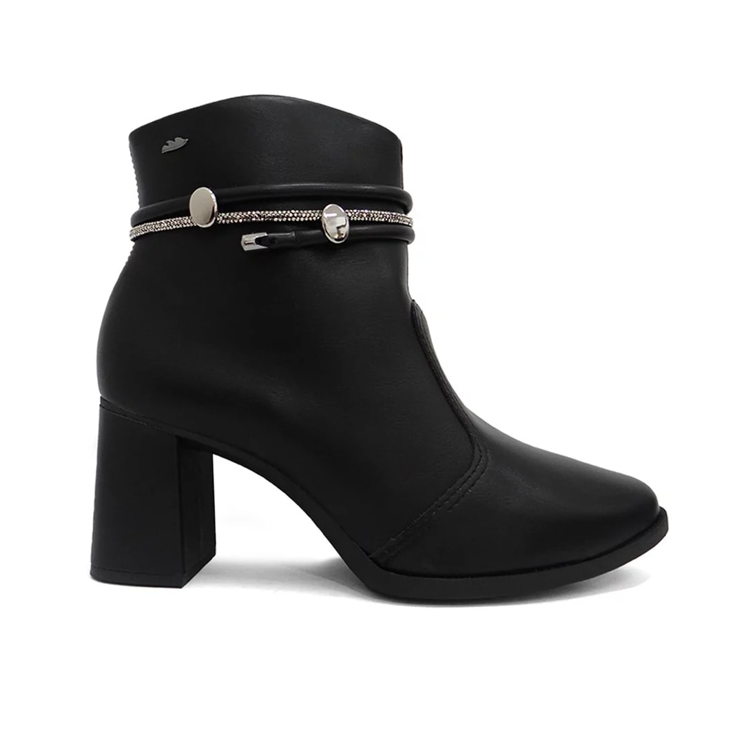 Bota Dakota Cano Curto Feminino G9901 Preto Bota Dakota Cano Curto Feminino G9901 Preto
