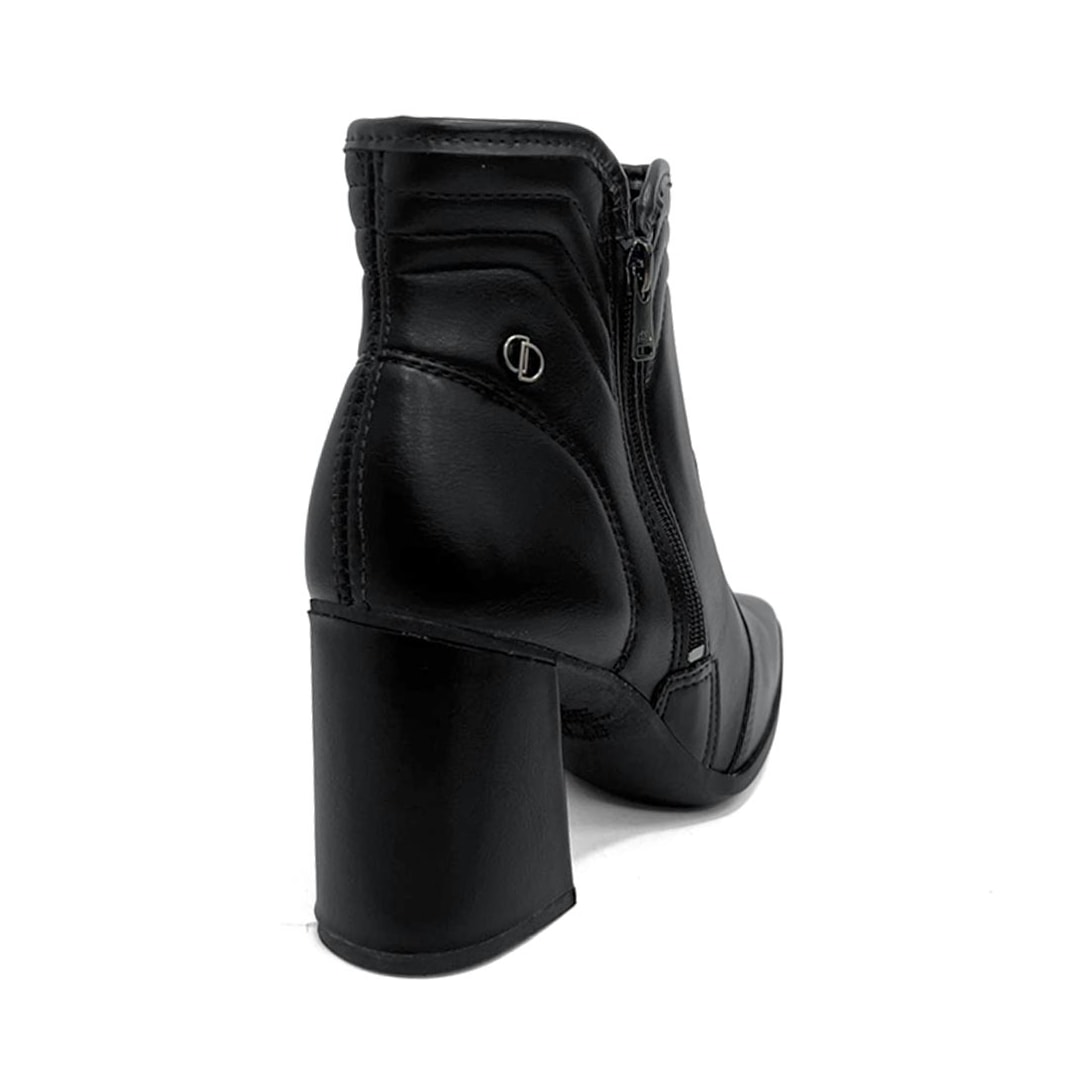 Bota Dakota Cano Curto Salto Bloco D2395 Preto Bota Dakota Cano Curto Salto Bloco D2395 Preto