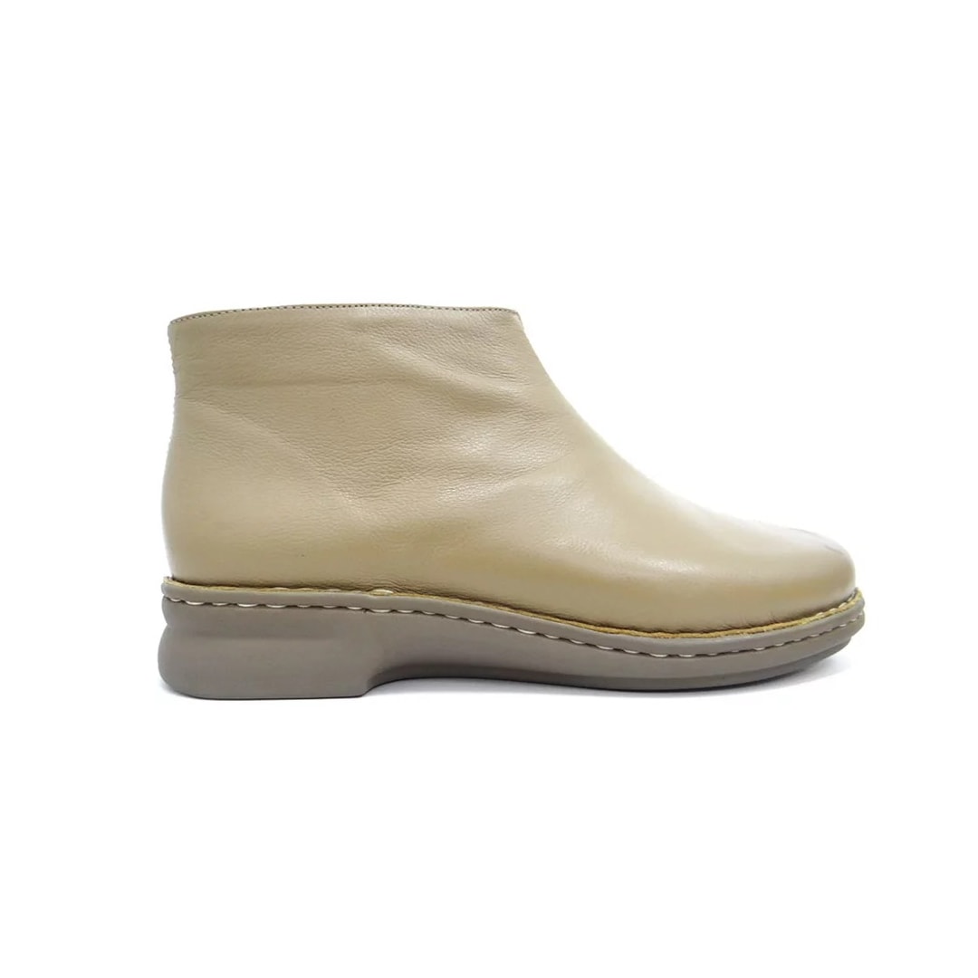 Bota Opananken De Couro Anatômica Feminina 62919 Caqui Bota Opananken De Couro Anatômica Feminina 62919 Caqui