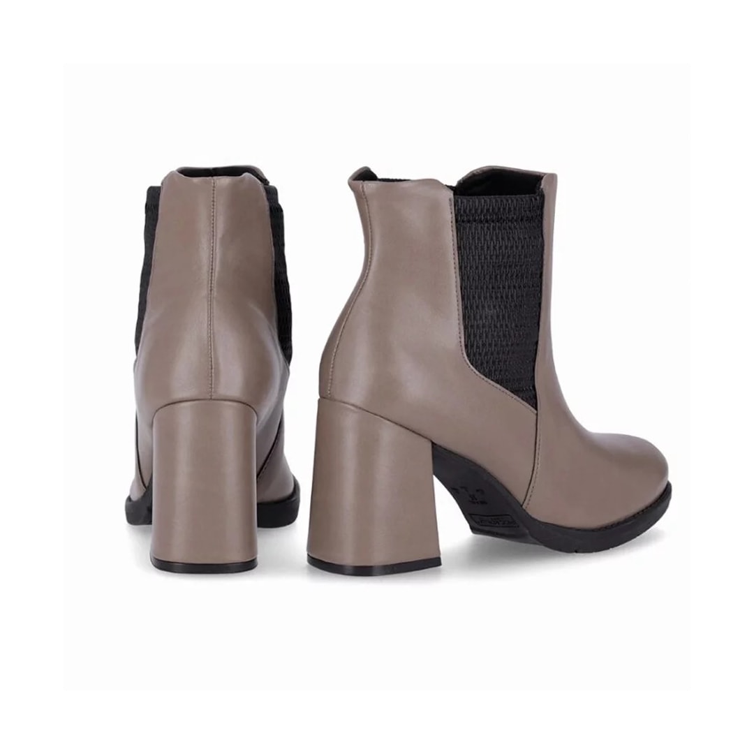 Bota Piccadilly Cano Curto 343003 Taupe Bota Piccadilly Cano Curto 343003 Taupe