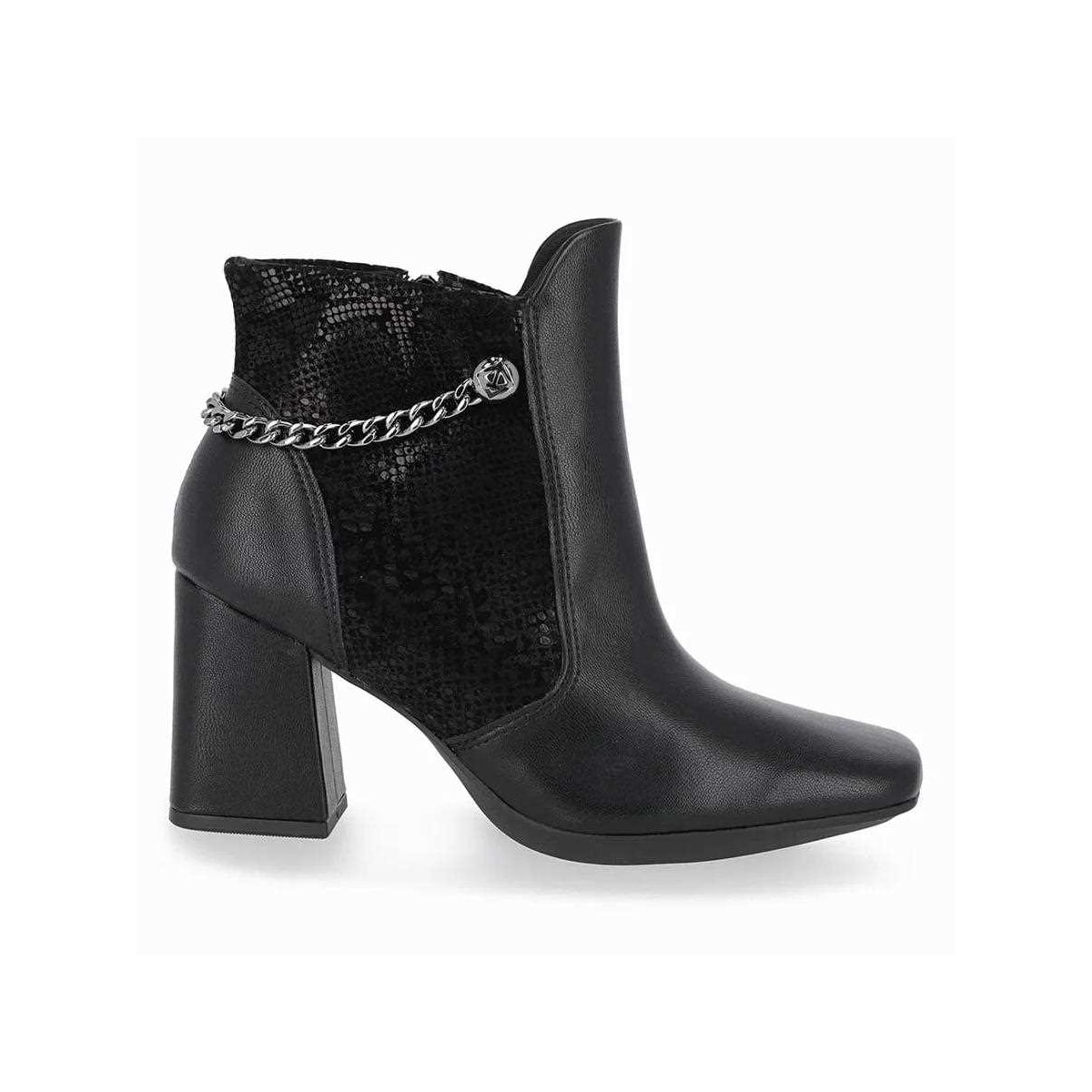 Bota Piccadilly Cano Curto 751004 Preto Bota Piccadilly Cano Curto 751004 Preto