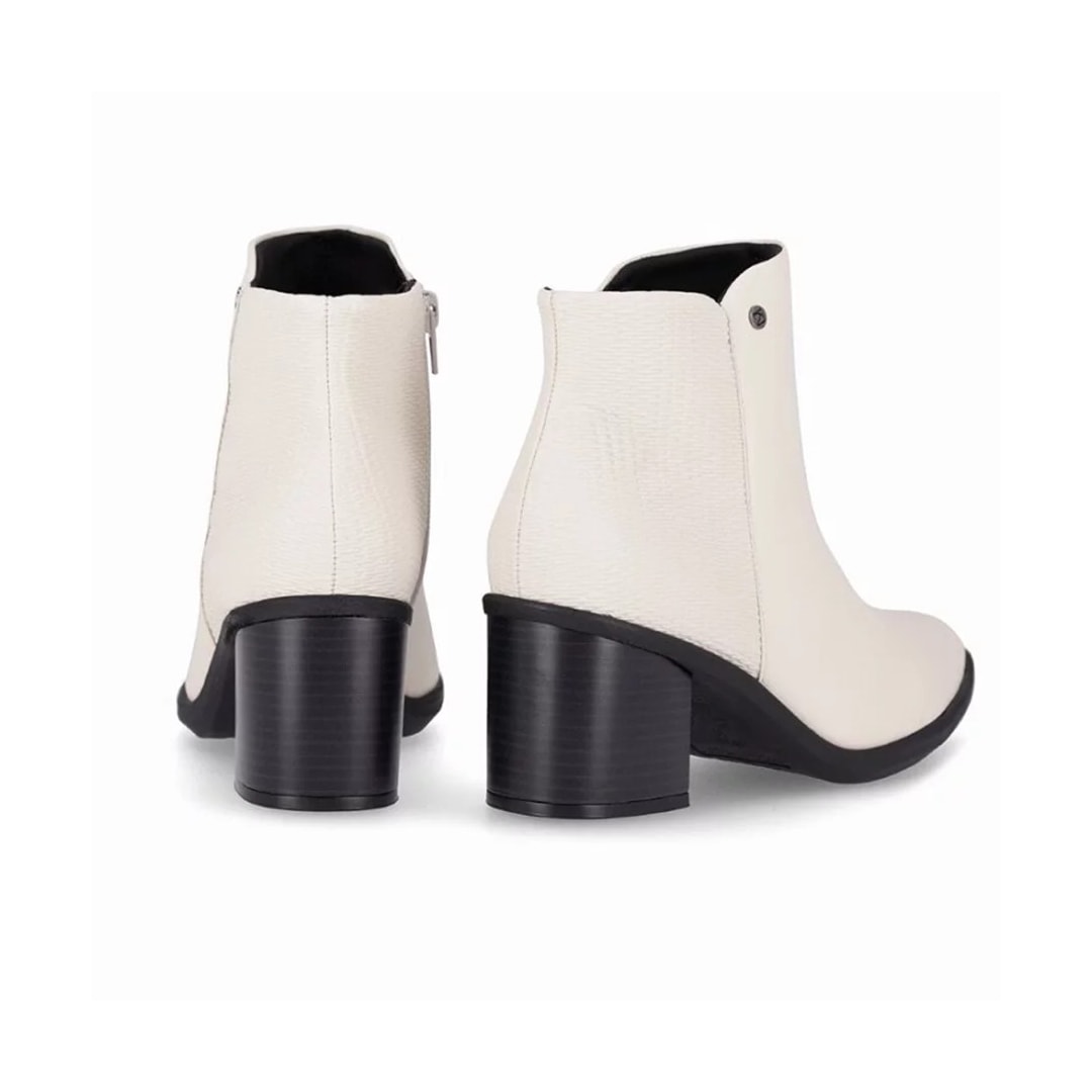 Bota Piccadilly Cano Curto 766001 Off White Bota Piccadilly Cano Curto 766001 Off White