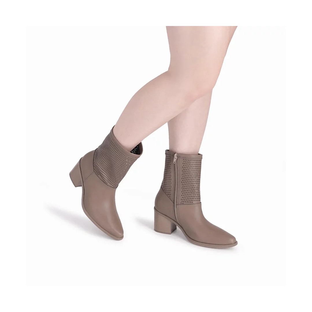 Bota Piccadilly Cano Curto 766004 Taupe Bota Piccadilly Cano Curto 766004 Taupe