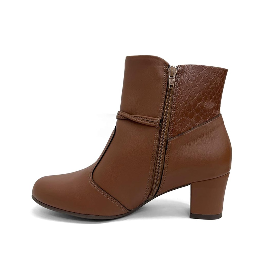Bota Piccadilly Cano Curto Salto Baixo 110202 Conhaque Bota Piccadilly Cano Curto Salto Baixo 110202 Conhaque