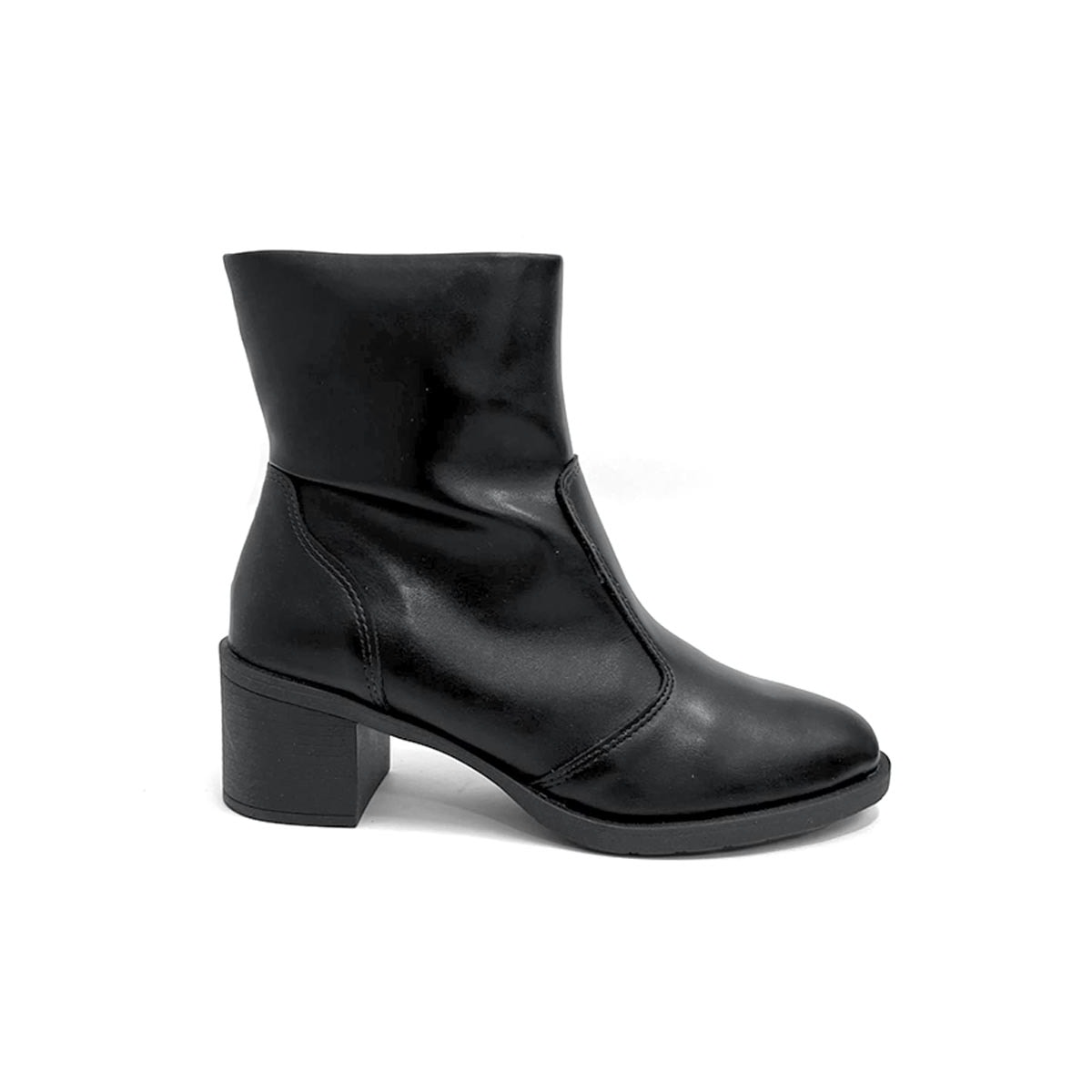 Bota Sua Cia Cano Curto Salto Baixo 8438.16481 Preto Bota Sua Cia Cano Curto Salto Baixo 8438.16481 Preto
