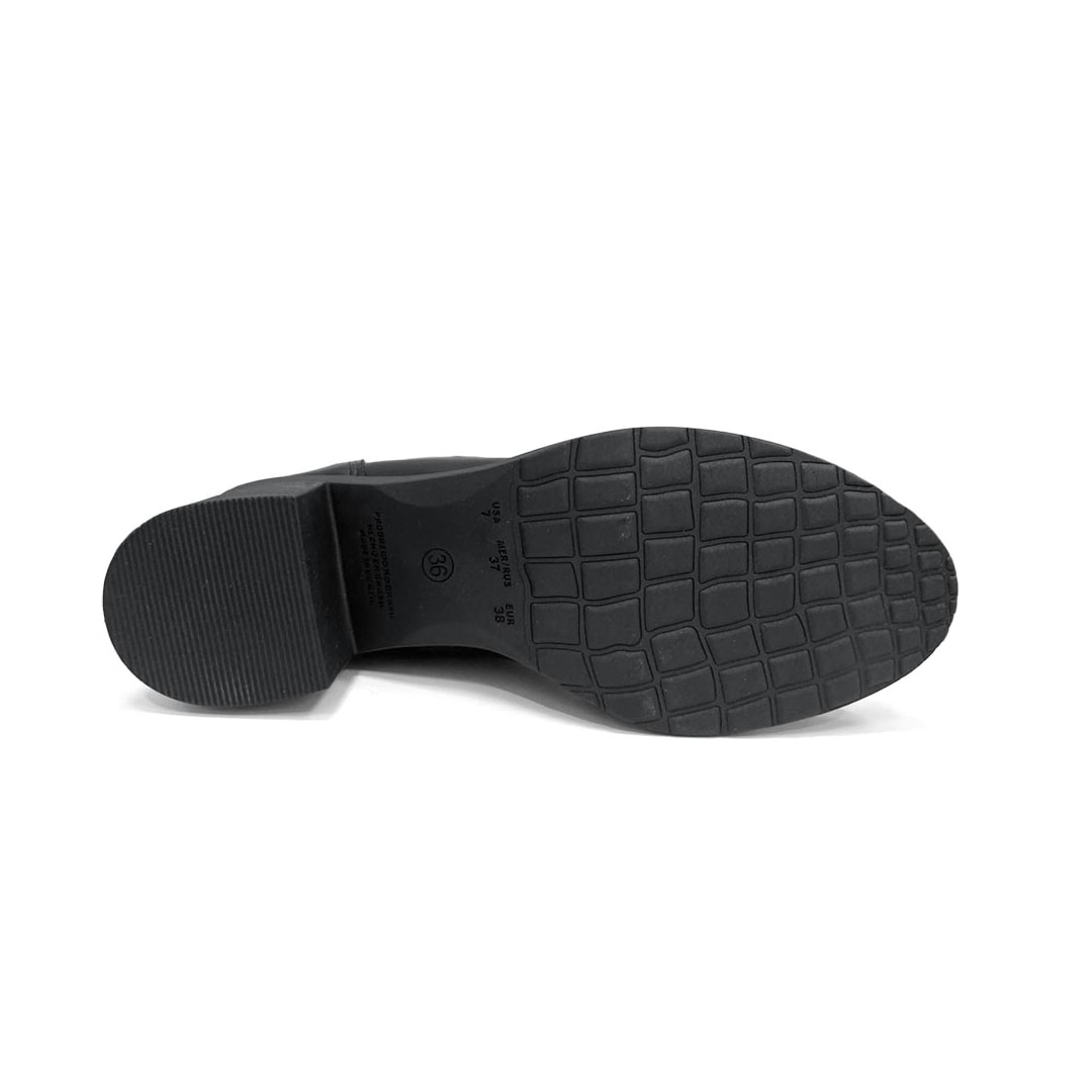 Bota Sua Cia Cano Curto Salto Baixo 8438.16481 Preto