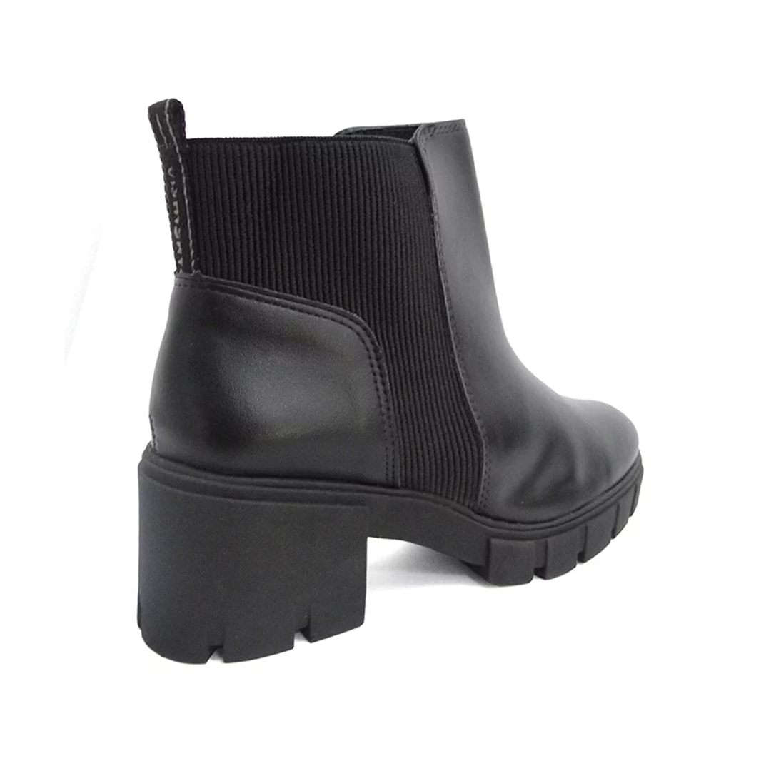 Bota Via Marte Cano Curto 23-308-01 Preto Bota Via Marte Cano Curto 23-308-01 Preto
