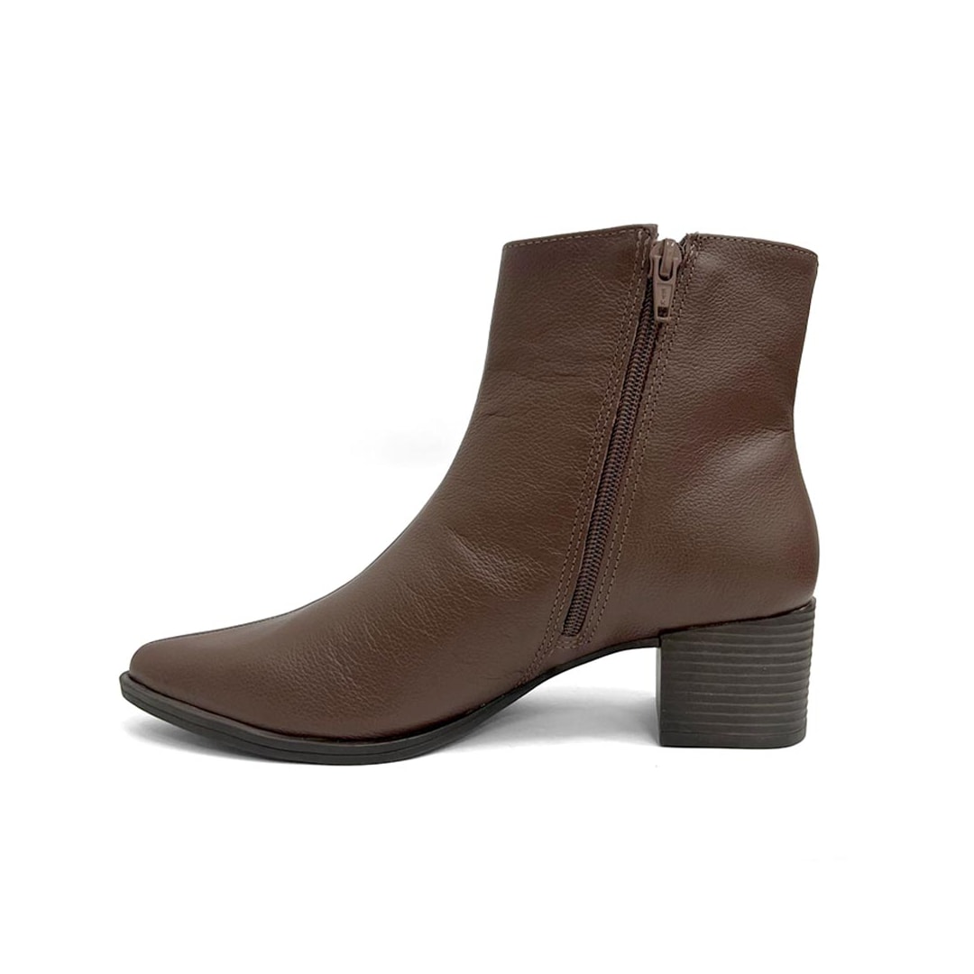 Bota Via Marte Cano Curto Couro 231-008-01 Dark Brown Bota Via Marte Cano Curto Couro 231-008-01 Dark Brown