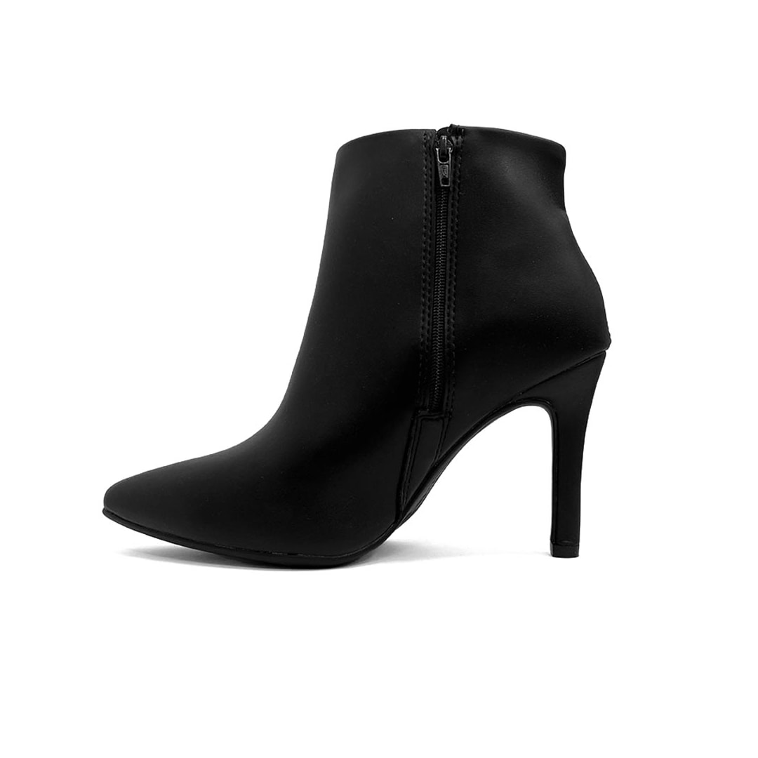 Bota Vizzano Cano Curto 3049.219 Preto Bota Vizzano Cano Curto 3049.219 Preto