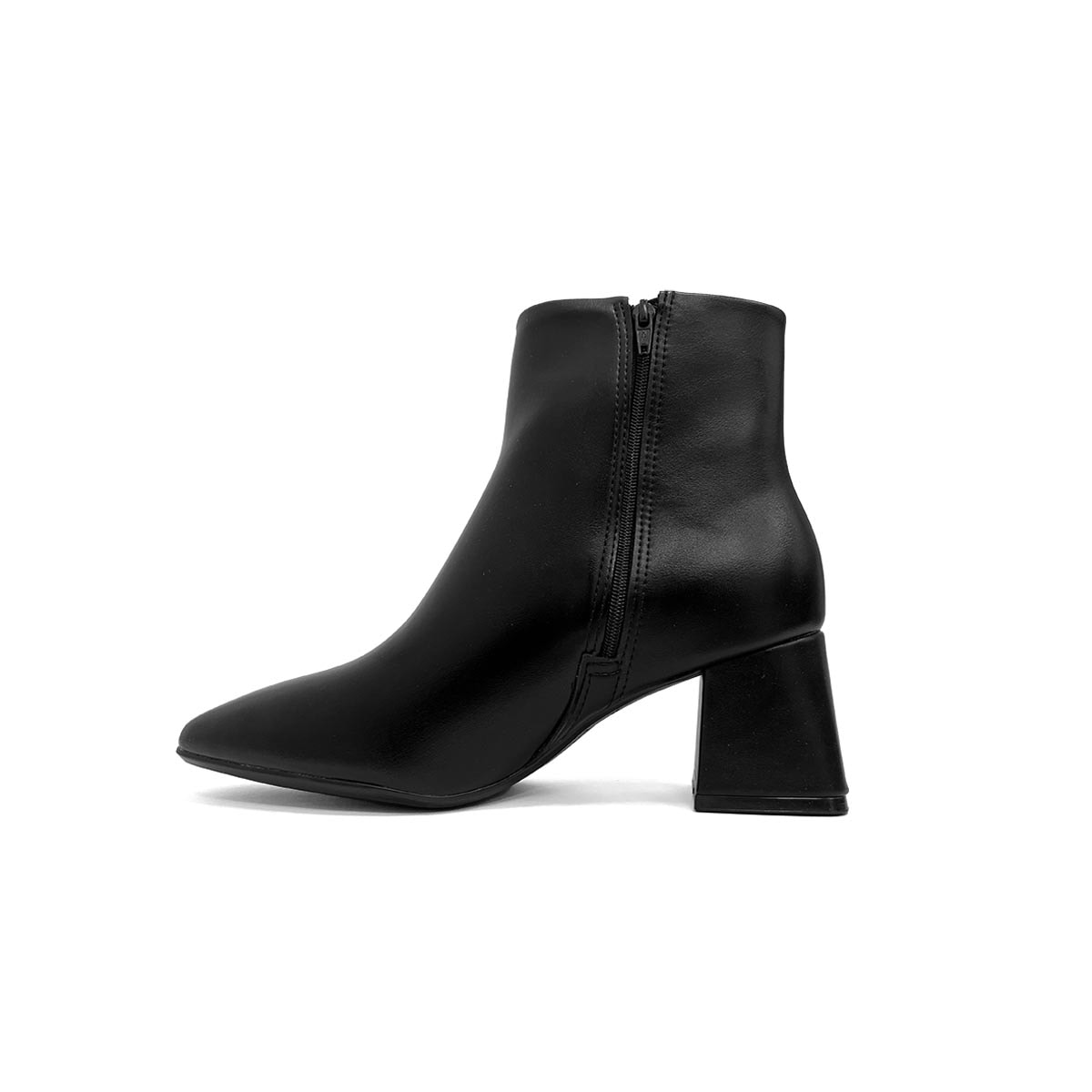 Bota Vizzano Cano Curto 3098.100 Preto Bota Vizzano Cano Curto 3098.100 Preto