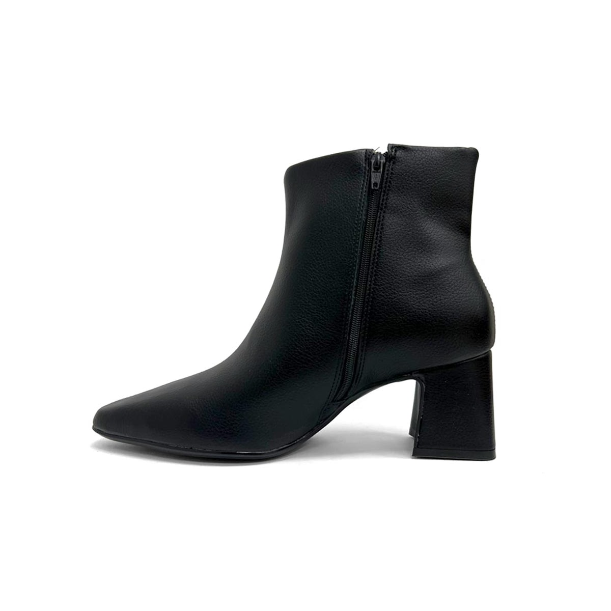 Bota Vizzano Cano Curto 3109.100 Preto Bota Vizzano Cano Curto 3109.100 Preto