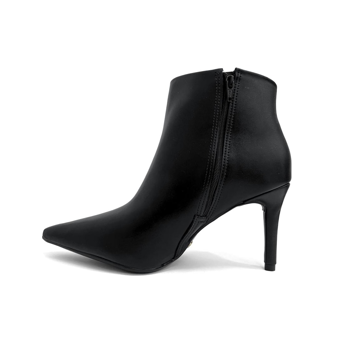 Bota Vizzano Cano Curto 3112.100 Preto Bota Vizzano Cano Curto 3112.100 Preto