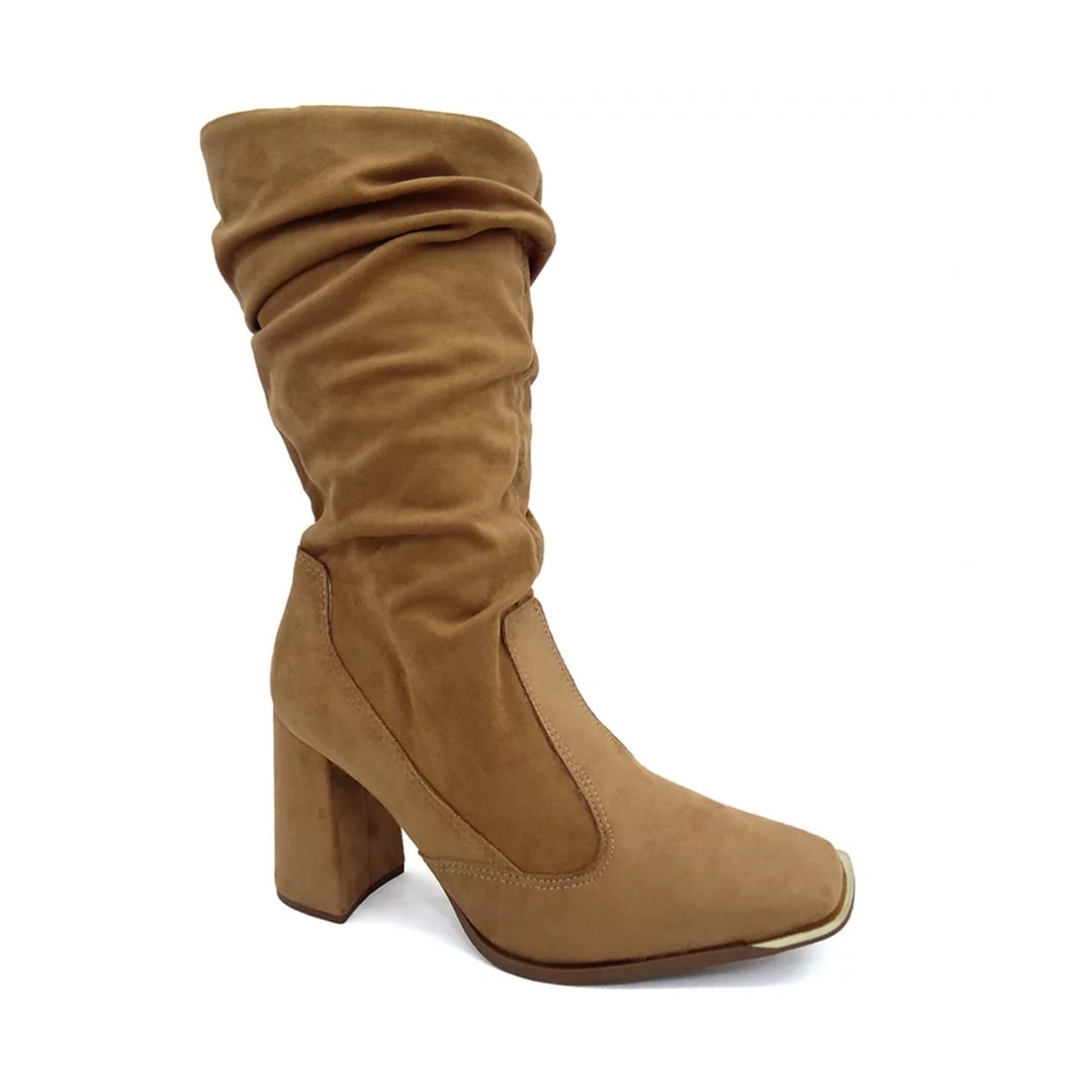 Bota Vizzano Feminina Camurça Strech 3085.205 Amendoa Bota Vizzano Feminina Camurça Strech 3085.205 Amendoa