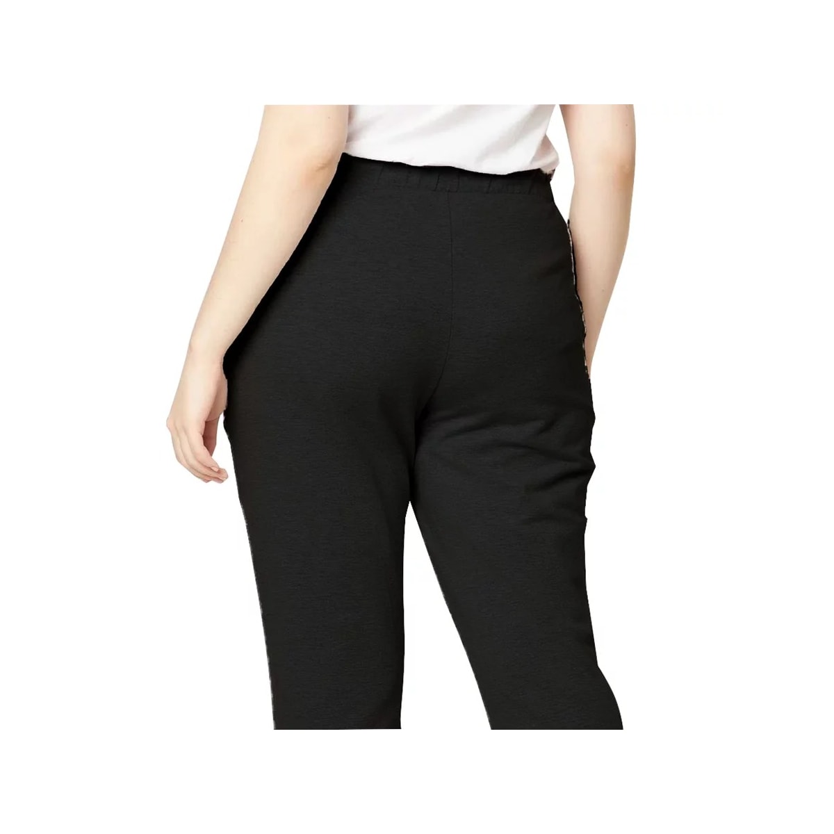 Calça Malwee Moletom 98612 Preto Calça Malwee Moletom 98612 Preto