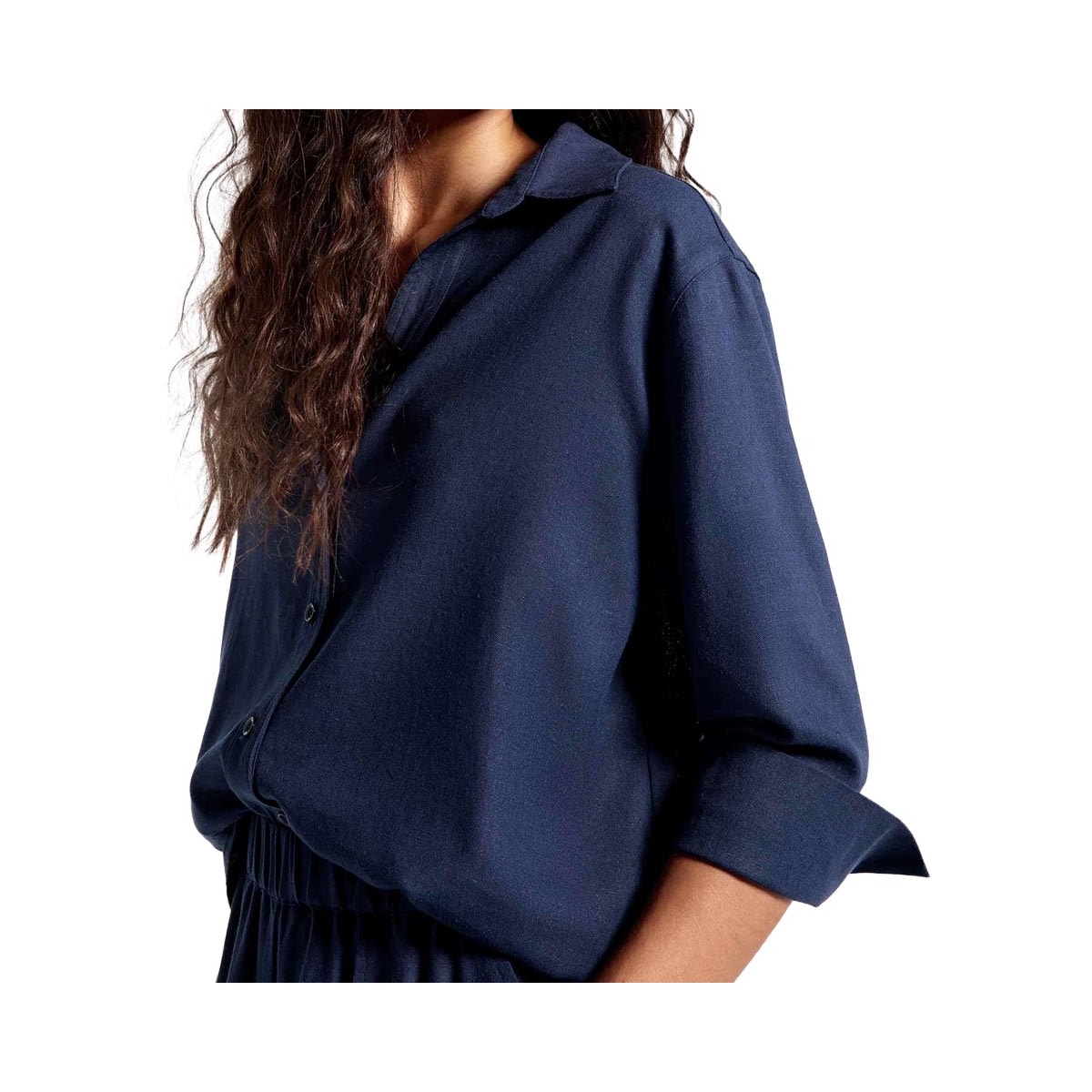 Camisa Hering Feminina Manga 3/4 Com Linho K5v9 Azul Marinho Camisa Hering Feminina Manga 3/4 Com Linho K5v9 Azul Marinho