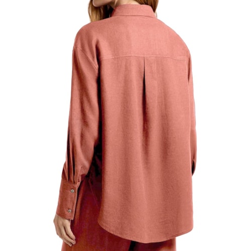 Detalhe - Camisa Hering Feminina Manga Longa Oversized K6BV Goiaba