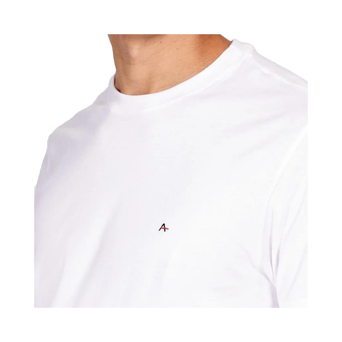 Camiseta Aramis Meia Manga Básica 12.0539 Branco Camiseta Aramis Meia Manga Básica 12.0539 Branco