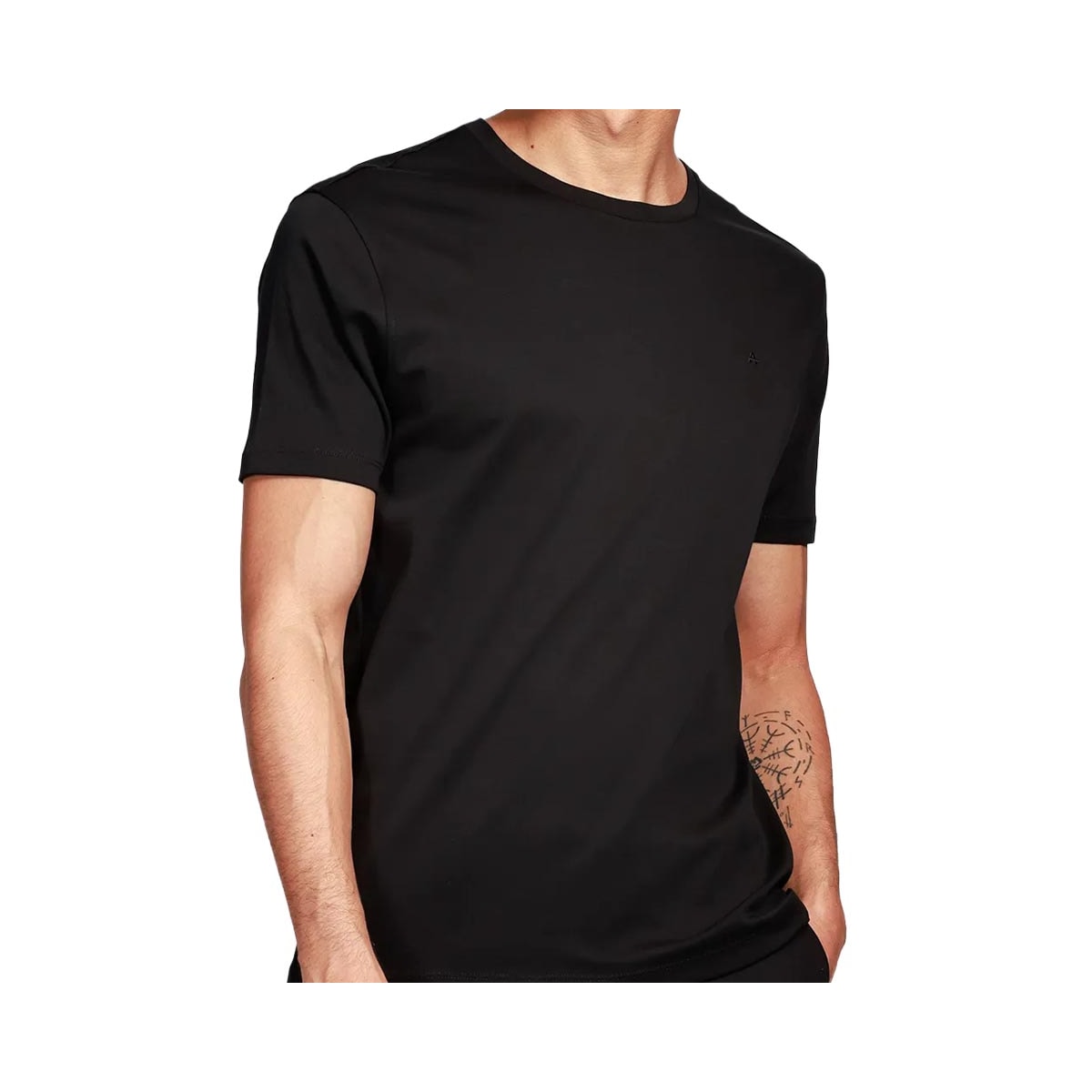 Camiseta Aramis Meia Manga Básica 12.0595 Preto Camiseta Aramis Meia Manga Básica 12.0595 Preto