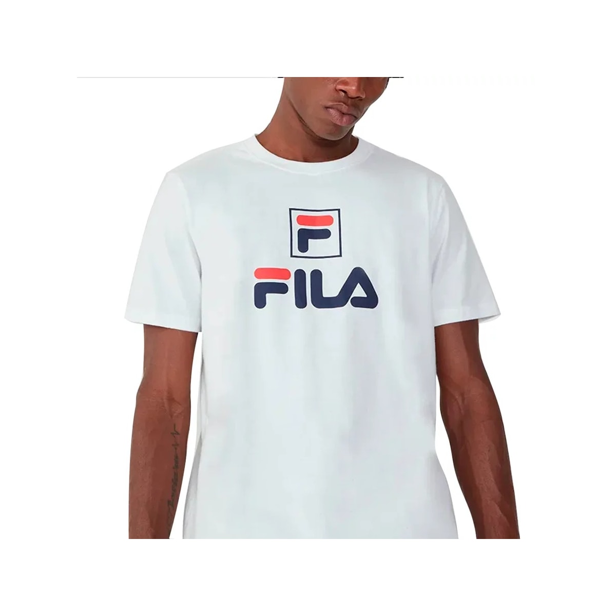 Camiseta Fila Masculina F-Box Letter F11ht093 Off White Camiseta Fila Masculina F-Box Letter F11ht093 Off White