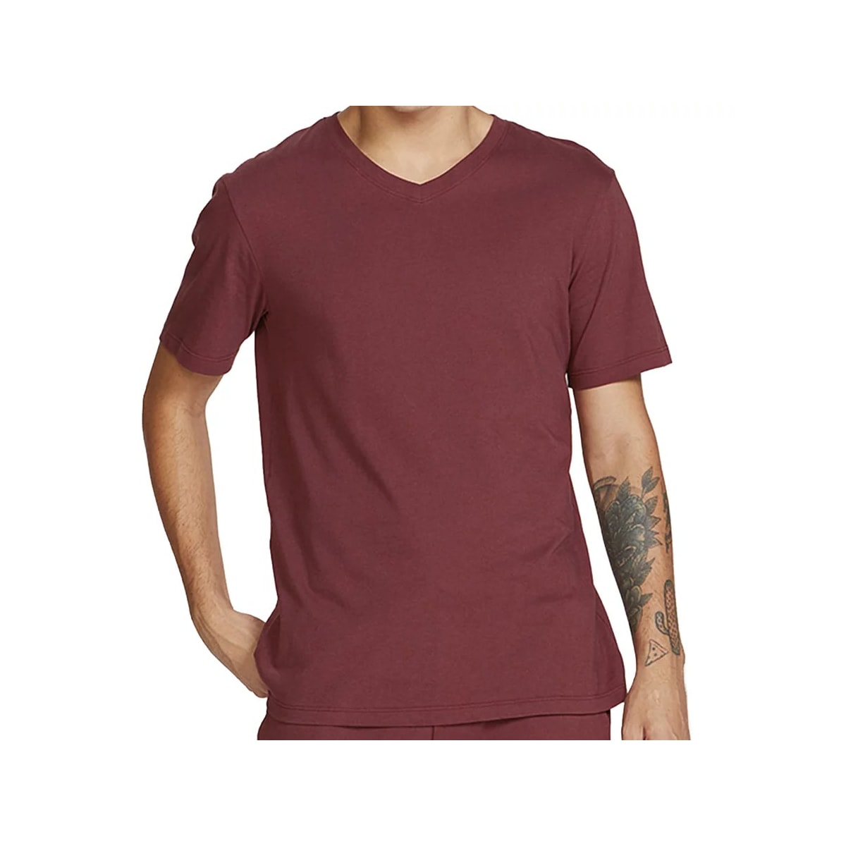 Camiseta Hering Masculina Meia Manga 022b Marsala Camiseta Hering Masculina Meia Manga 022b Marsala
