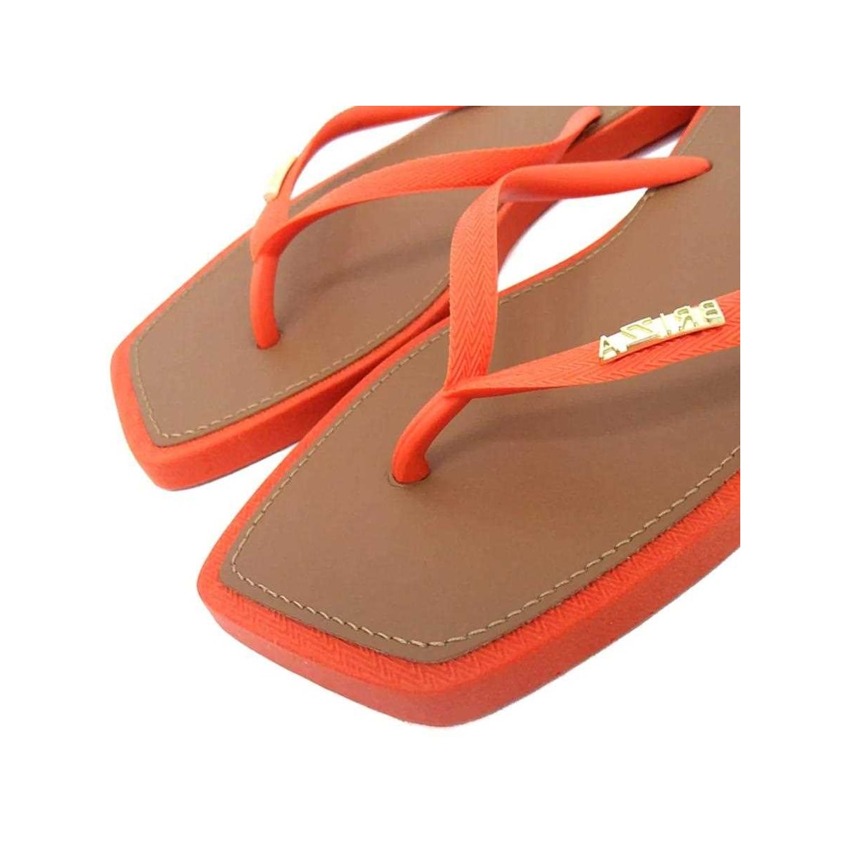 Chinelo Brizza By Arezzo Square Z 19027 Corale Jelly Chinelo Brizza By Arezzo Square Z 19027 Corale Jelly