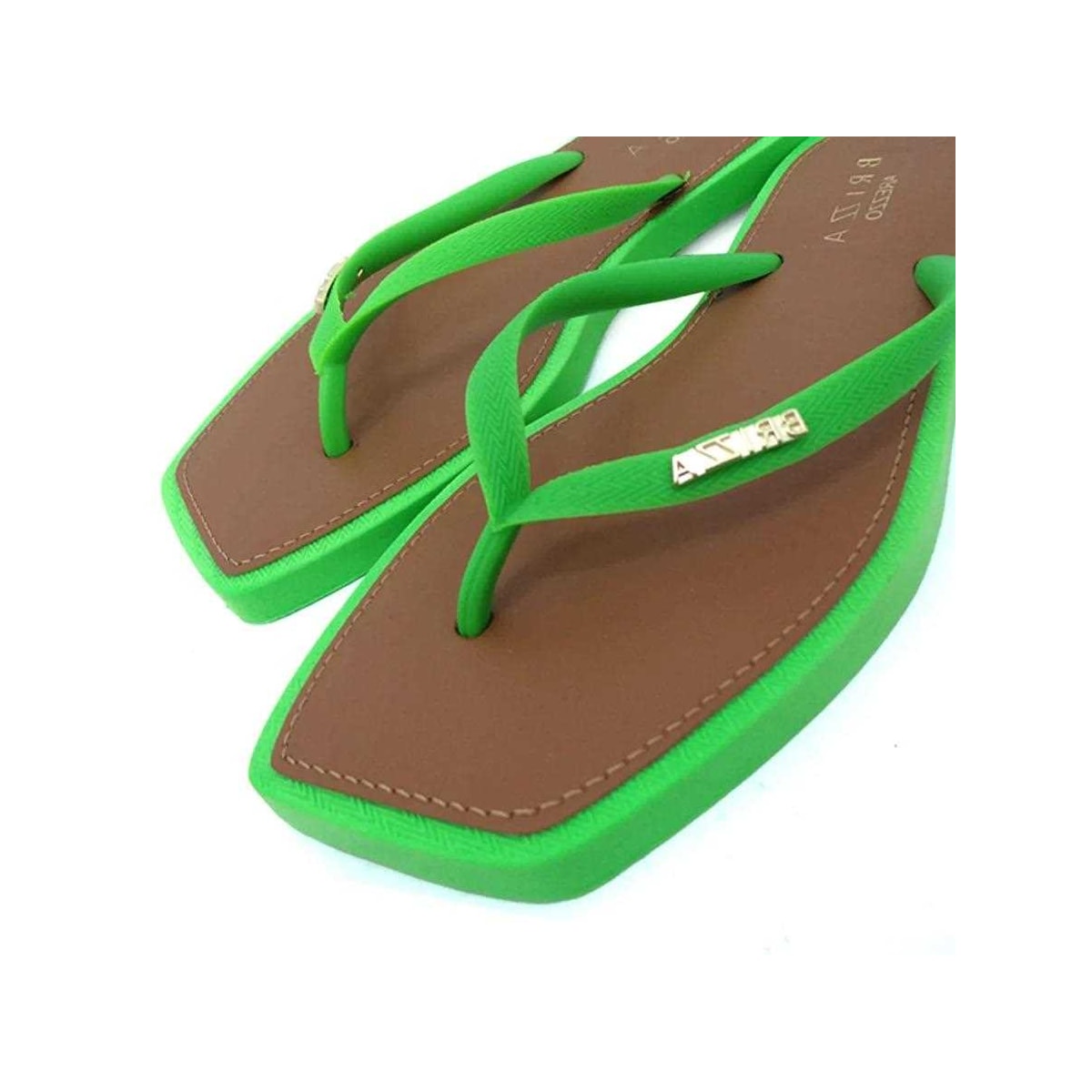 Chinelo Brizza By Arezzo Square Z 19027 Green Fluor Chinelo Brizza By Arezzo Square Z 19027 Green Fluor