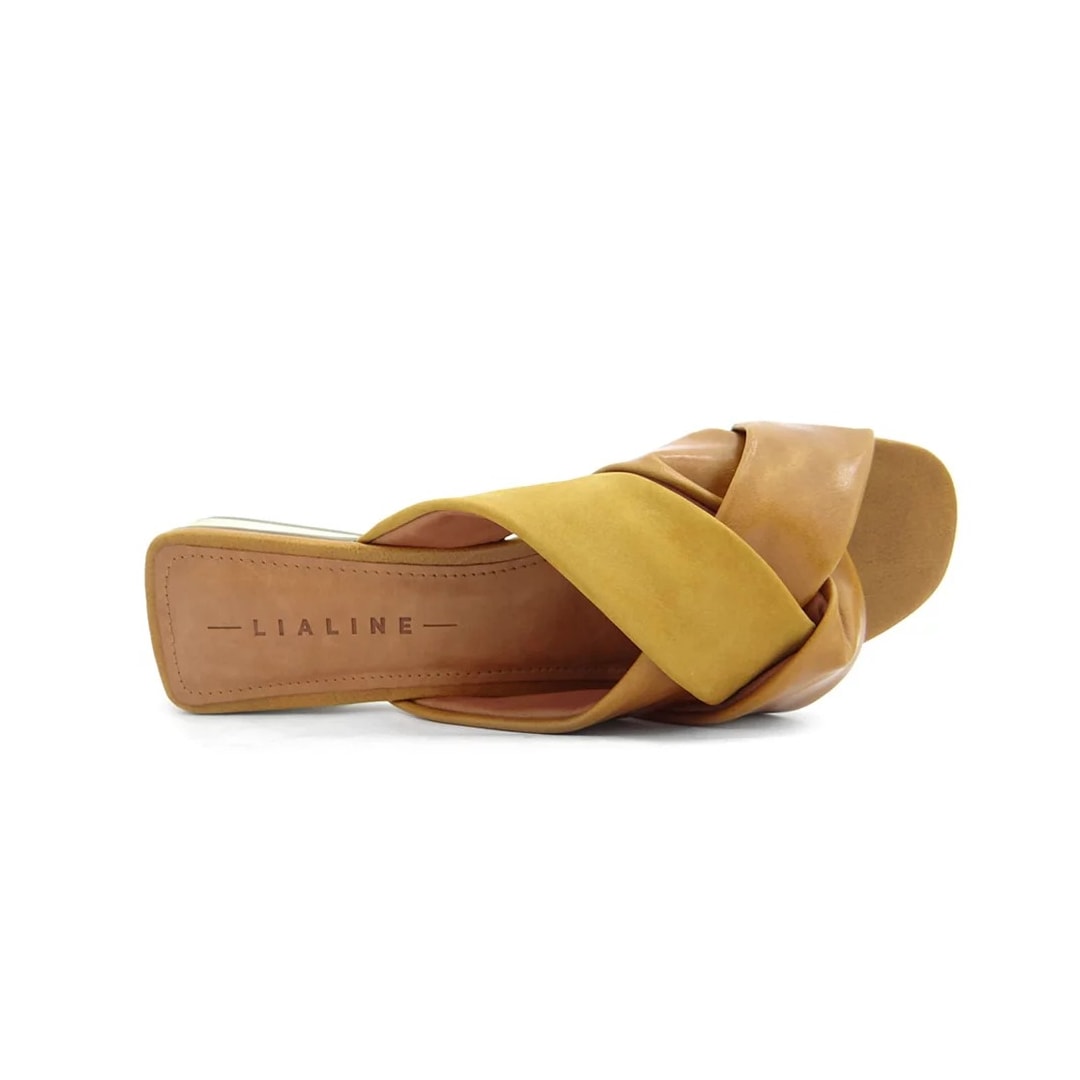 Chinelo Lia Line Rasteira Couro 1934.9782 Mostarda Chinelo Lia Line Rasteira Couro 1934.9782 Mostarda