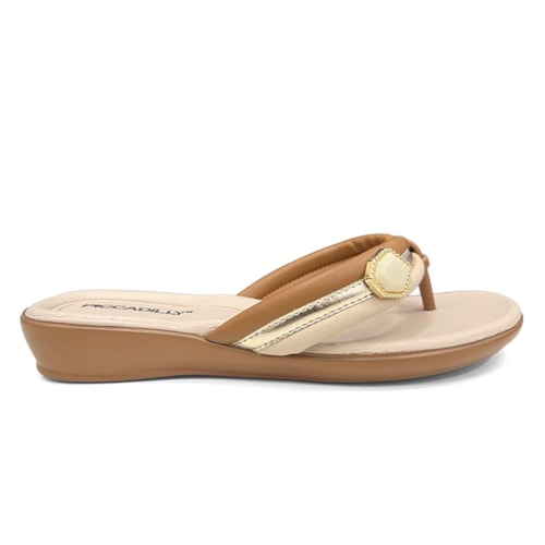 Detalhe - Chinelo Piccadilly Rasteira Wide Fit Camila 500428 Mascavo