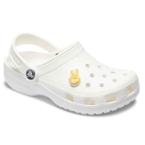 Detalhe - Jibbitz Crocs Peace Hand Sign 10007207 Amarelo