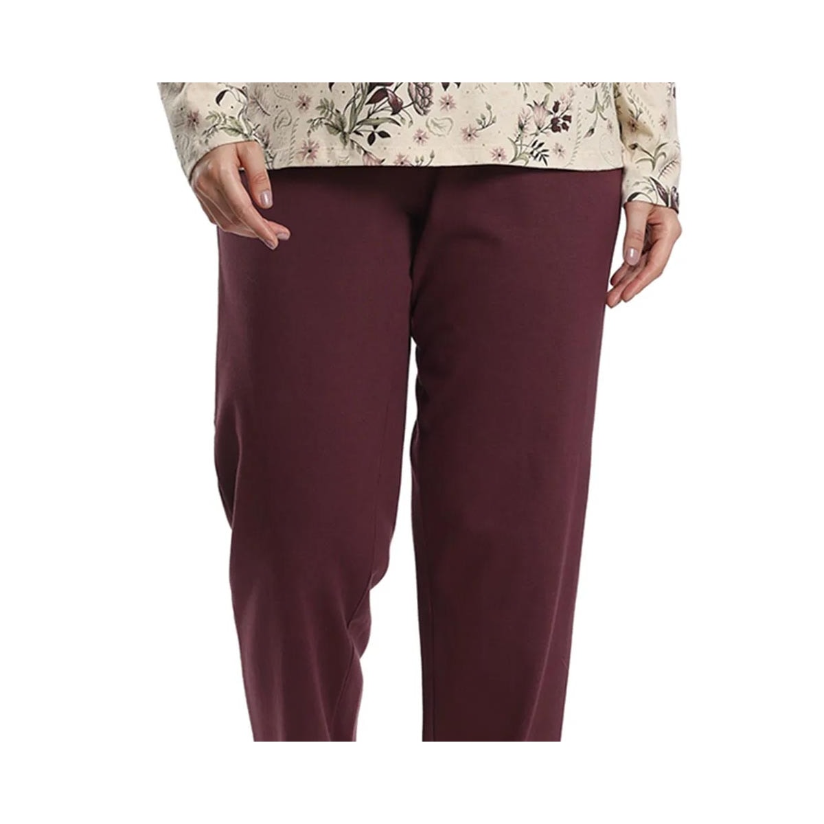 Pijama Paulienne Feminino Fechado Inverno 533.76 Bege Floral