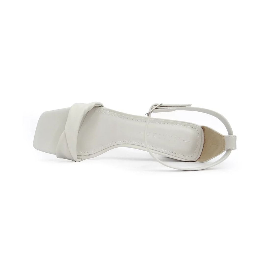 Sandália Lia Line 2042.70425 Off White Sandália Lia Line 2042.70425 Off White
