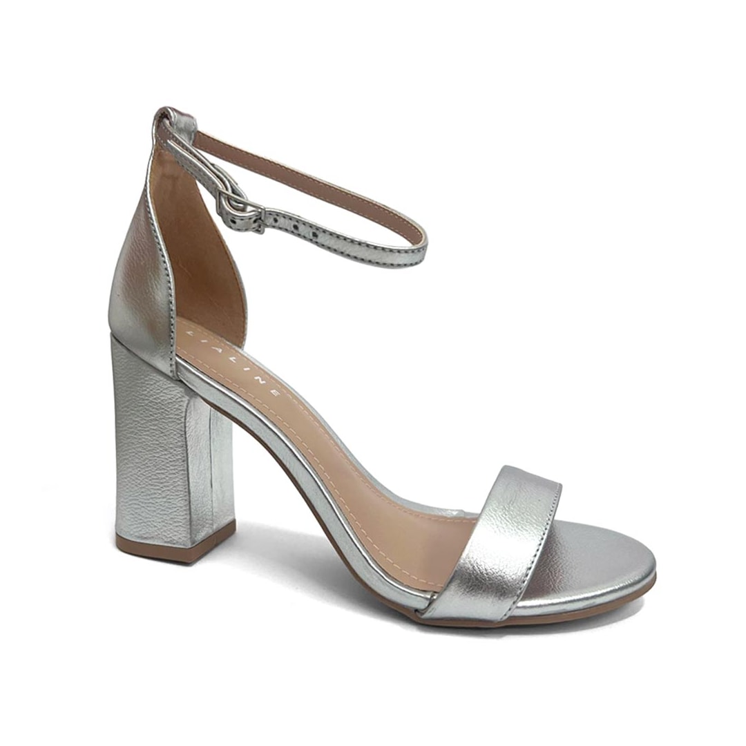 Sandália Lia Line Salto Bloco Couro 2318.71676 Prata Sandália Lia Line Salto Bloco Couro 2318.71676 Prata