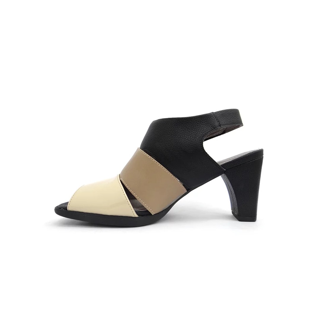 Sandália Piccadilly Conforto 619005 Preto/Natural Sandália Piccadilly Conforto 619005 Preto/Natural