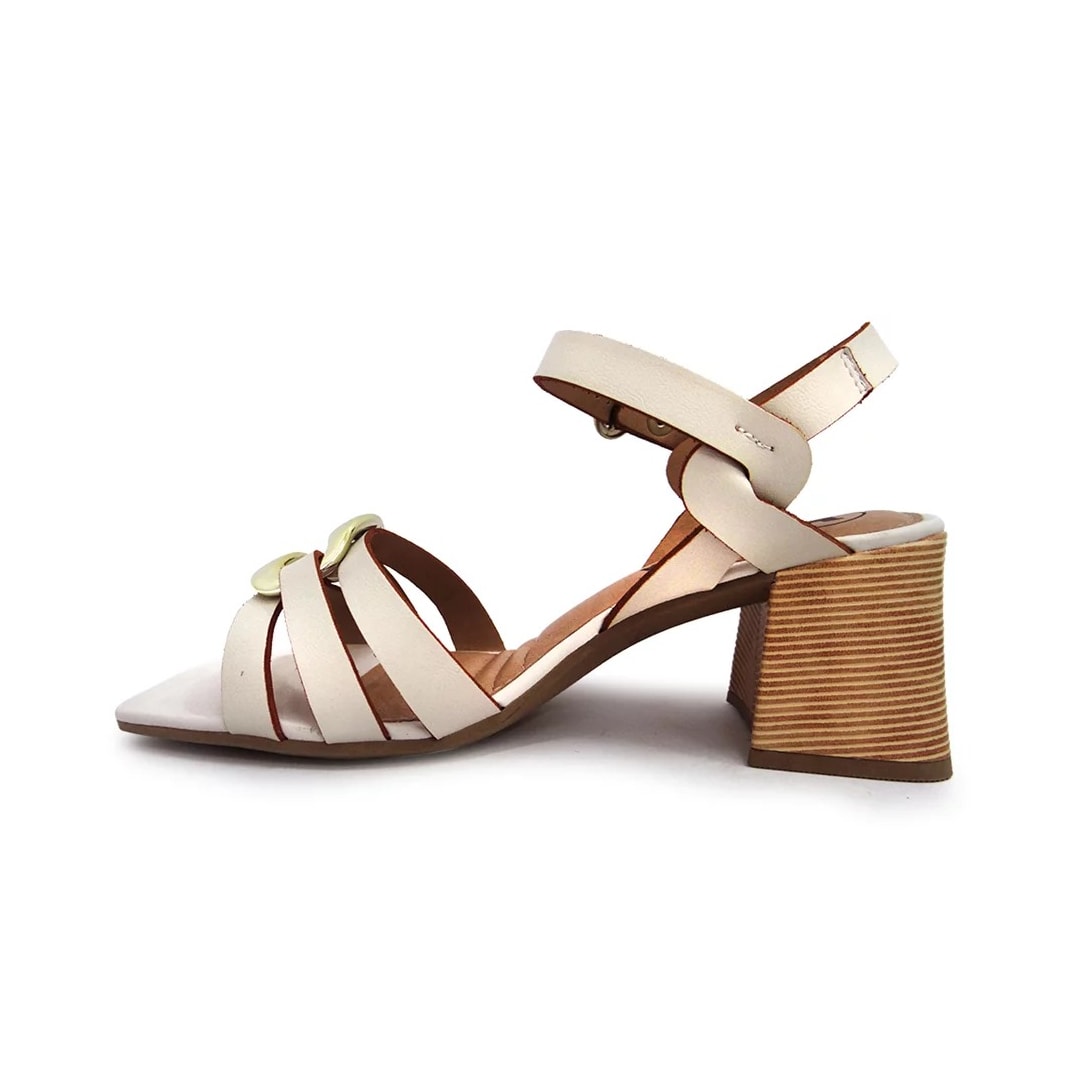 Sandália Tanara Salto Bloco Medio T6861 Porcelana Sandália Tanara Salto Bloco Medio T6861 Porcelana