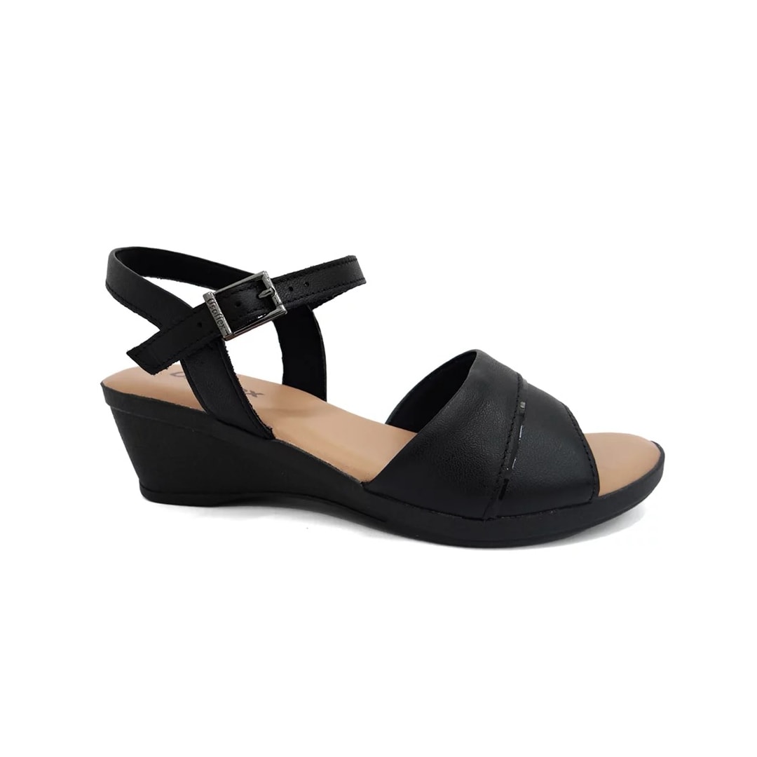 Sandália Usaflex Anabela Mm0903 Preto Sandália Usaflex Anabela Mm0903 Preto