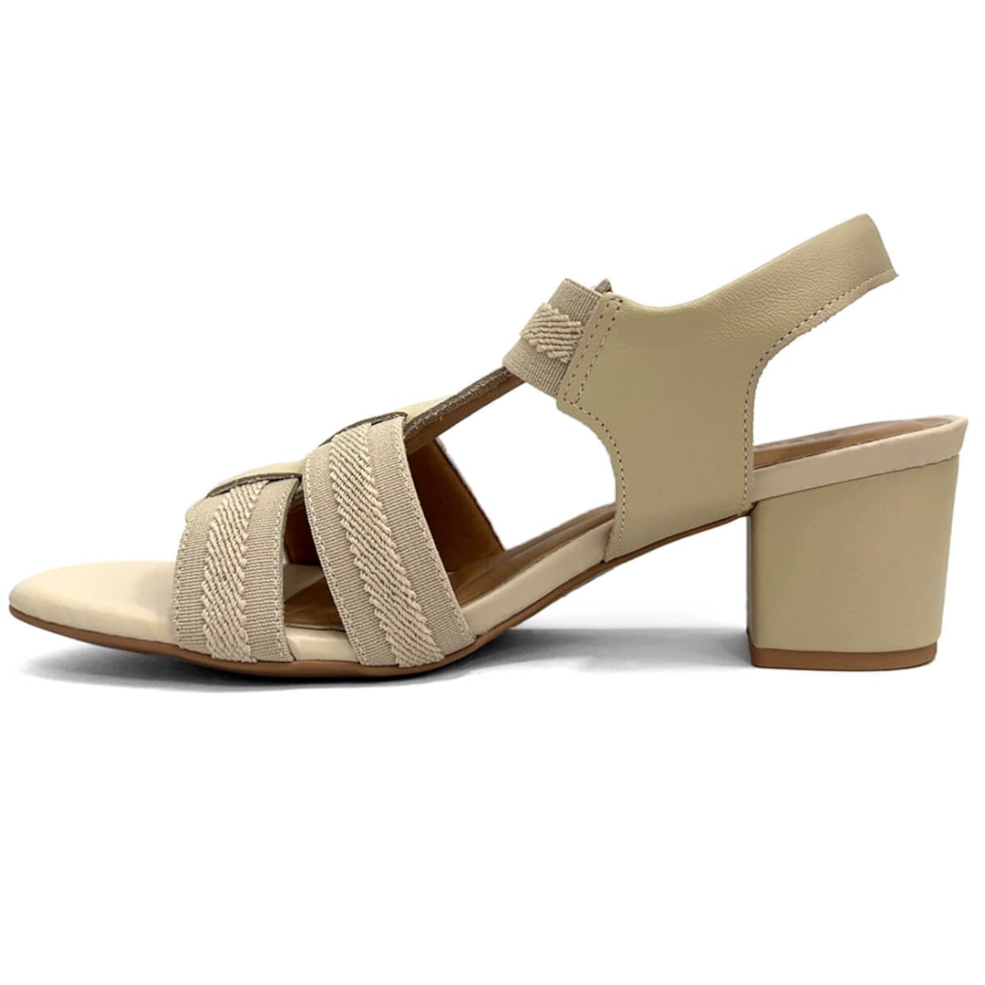 Sandália Usaflex De Couro Salto Bloco Conforto Ma0505003 Vanilla