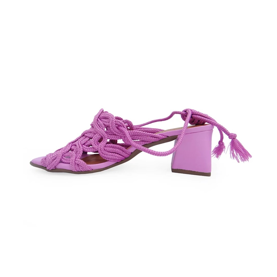Sandália Valentina Salto Grosso Medio 457006 Babalu Sandália Valentina Salto Grosso Medio 457006 Babalu