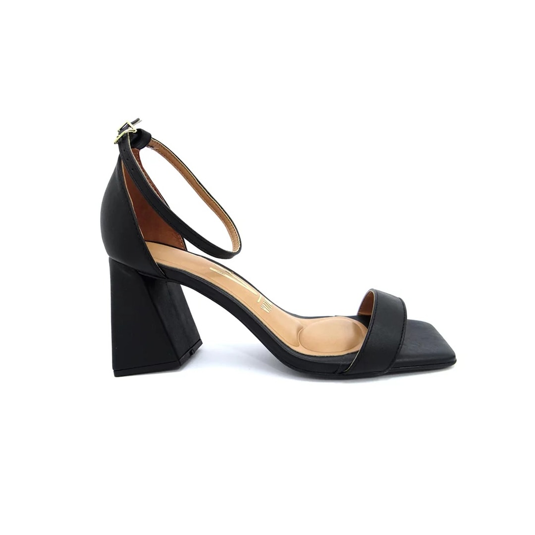 Sandália Vizzano Feminina 6464.102 Preto Sandália Vizzano Feminina 6464.102 Preto