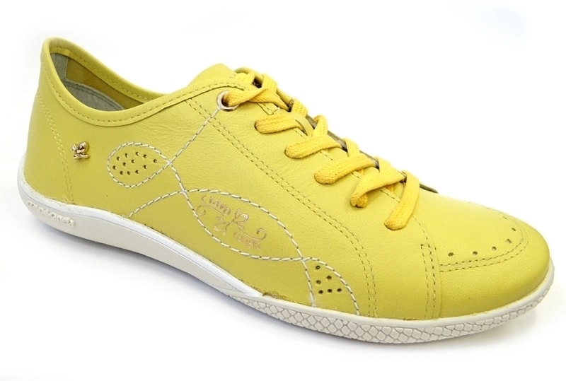 tenis cravo e canela amarelo